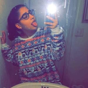 Meet your Posher, Maria